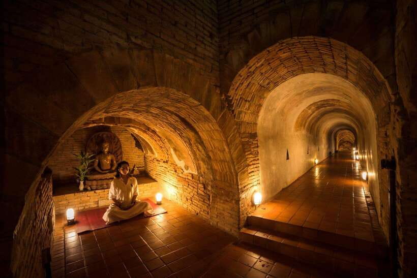 Chiang Mai:Wat Phra That Doi Suthep & Wat Umong Evening Tour - The Chiang Mai view after dark