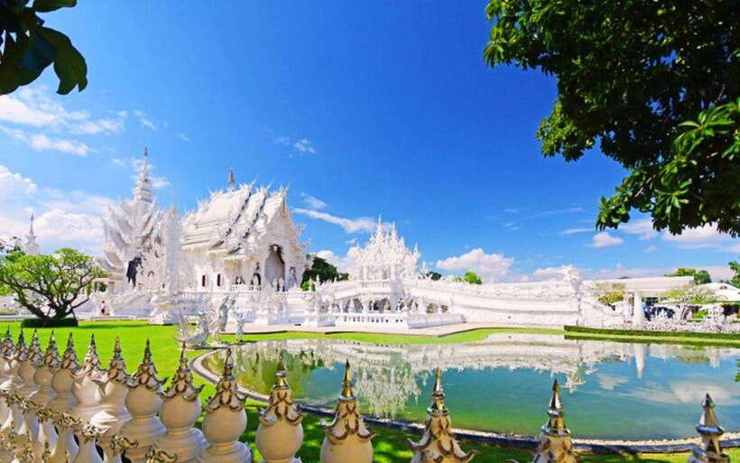 Chiang Mai: White, Blue & Big Buddha Temples in Chiang Rai - Why Chiang Rai works as a day trip from Chiang Mai