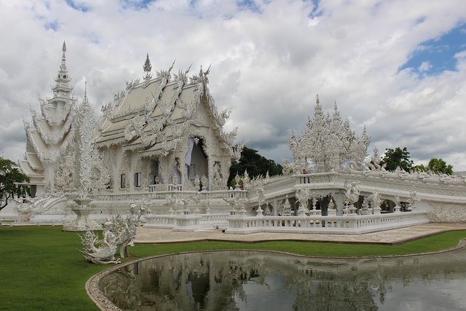 Chiang Rai Day Tour from Chiang Mai: White Temple & More w/ Lunch - Lunch near the White Temple