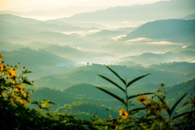Chiang Rai, Golden Triangle and Long Neck Karen - Meeting the Akha hill tribe