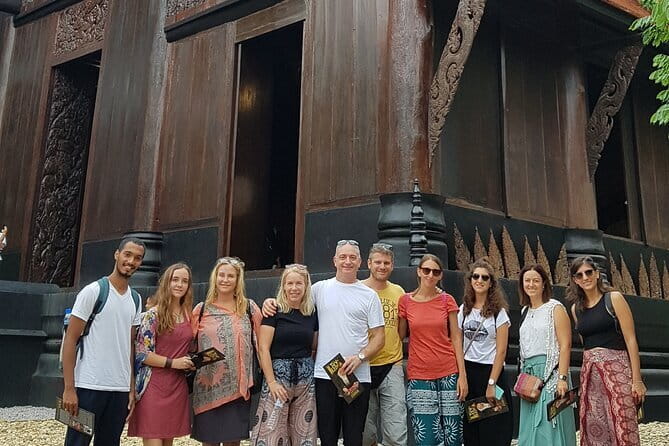 Chiang Rai: Guided Full-Day Highlights tour with Lunch - Why this Chiang Rai day tour works