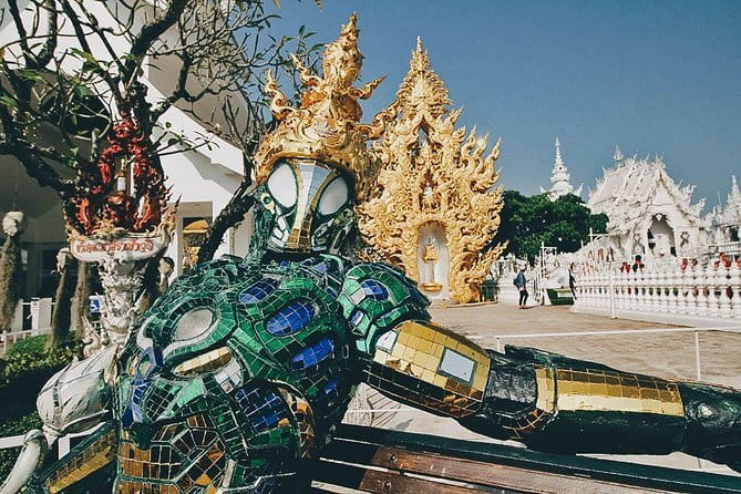 Chiang Rai: Guided Full-Day Highlights tour with Lunch - The Long Neck Karen village, with an ethical question