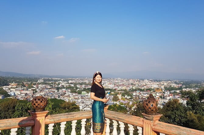 Chiang Rai: Guided Full-Day Highlights tour with Lunch - Wat Rong Suea Ten, the Blue Temple