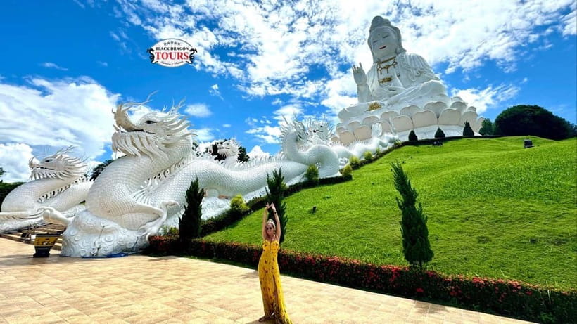 Chiang Rai: Half Day Tour – 3 Famous Temples & Lalita Cafe’ - Wat Rong Suea Ten, the Blue Temple
