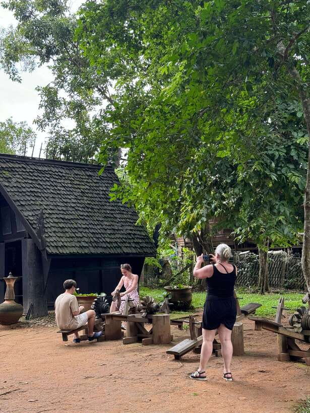 Chiang Rai: Iconic Temples & 7 Major Sites—River View Buffet - Buffet lunch and a useful mid-day pause
