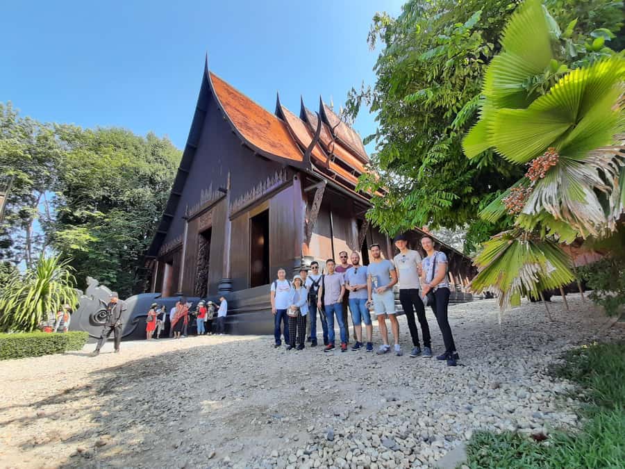 Chiang Rai Must-See Tour – 7 Icons, Lunch & Small Group(9pp) - Morning Pickup and the Long Ride North