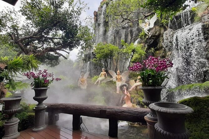 Chiang Rai Temples Day Trip from Chiang Mai - Lunch in Chiang Rai, with time to manage wisely
