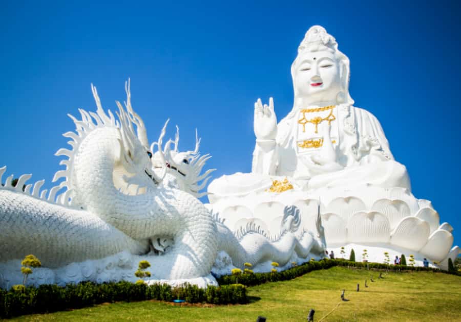 Chiang Rai White, Blue, Red 3 Temples Tour - Why this Chiang Rai day trip is worth considering
