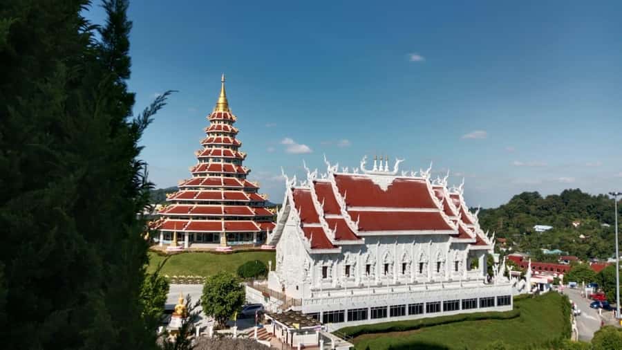 Chiang Rai White Temple and Blue Temple Day Tour - At a glance: what makes this day trip worthwhile