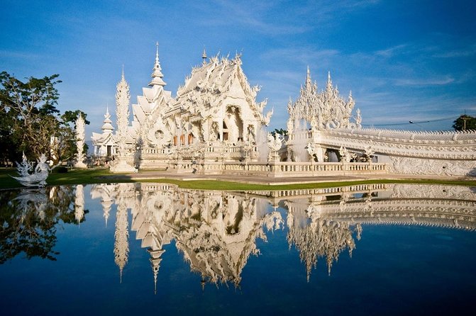 Chiang Rai White Temple, Blue Temple and more from Chiang Mai - Key points to know before booking