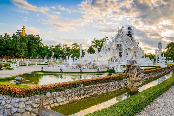 Chiang Rai White Temple, Blue Temple and more from Chiang Mai - Wat Huay Pla Kang and the giant Guan Yin