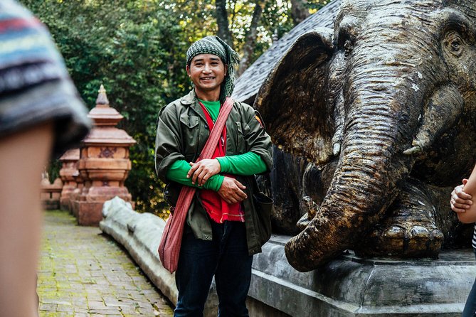 City Escape: Doi Inthanon & Karen Village Private Day Trip - Meeting the Karen community