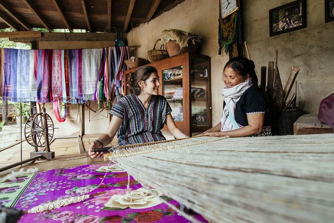 City Escape: Doi Inthanon & Karen Village Private Day Trip - The 90-minute ride out of Chiang Mai