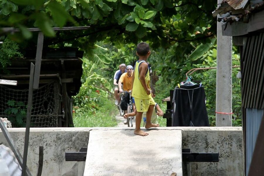 Colors Of Bangkok: 4-Hour Small Group Bike Tour - Why this four-hour ride shows another Bangkok