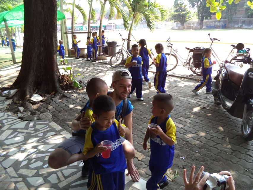 Colors of Chiang Mai Guided Bicycle Tour - Safety, pace, and what the ride feels like