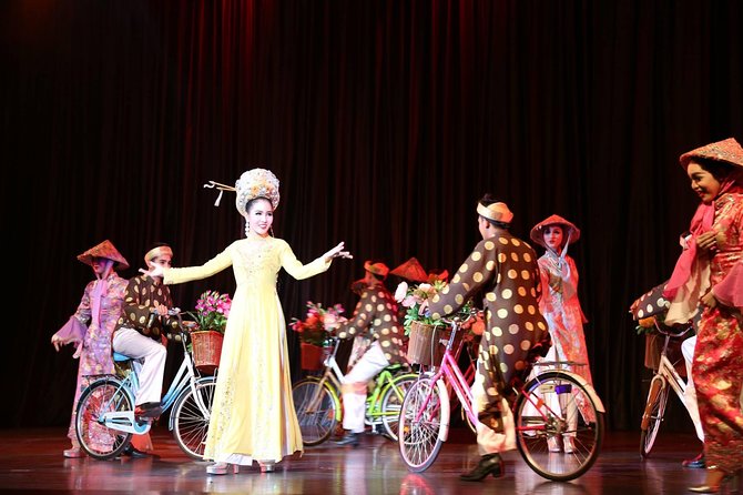 Colosseum Cabaret Show in Pattaya Entry Ticket - What the 1-hour-20-minute timing means