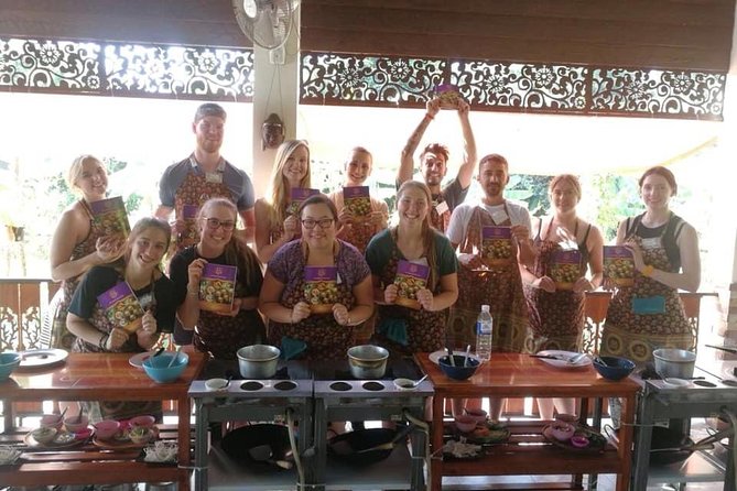Cooking Morning Class Chiang Mai Visit Organic Garden and Market - The local market: a useful introduction to Thai produce