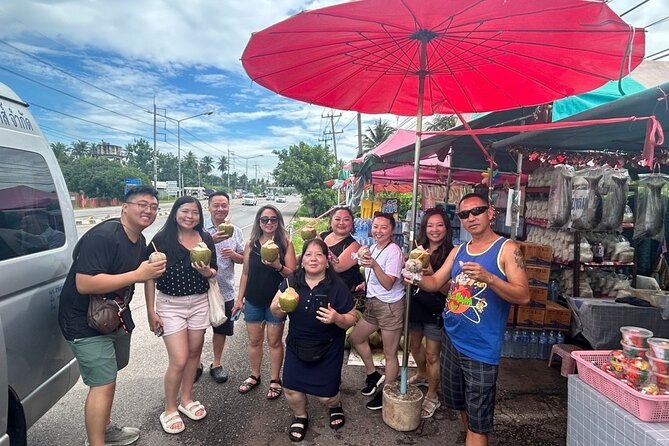 Damnoen Saduak Floating Market & Maeklong Railway From Bangkok - Should you book this Bangkok market tour?