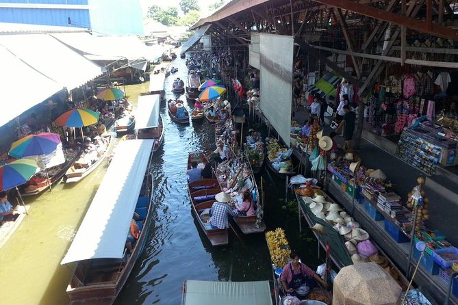 Damnoen Saduak Floating Market & Paddle Boat Adventure - Why Damnoen Saduak makes a good day trip