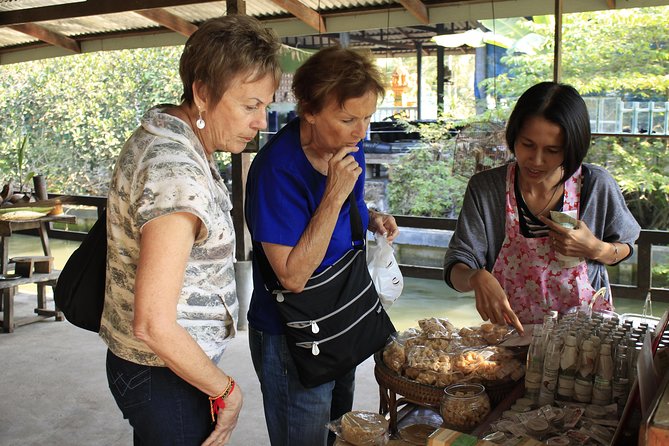 Damnoen Saduak Floating Market Small Group Tour - Is $94.08 a fair price?