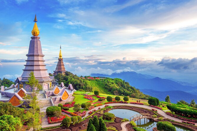 Doi Inthanon National Park Private Tour – Full Day - Meeting a Karen community