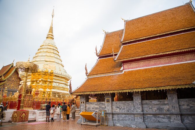 Doi Suthep and Wat Pha Lat Sunrise Tour (Small Group Only) - Why the 5:00 am start can be worth it