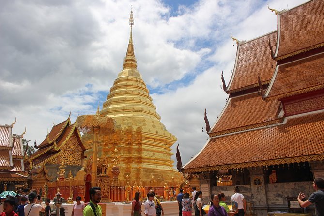 DON'T miss It ! Doi suthep temple+ Hmong village - Why this Chiang Mai half-day trip works