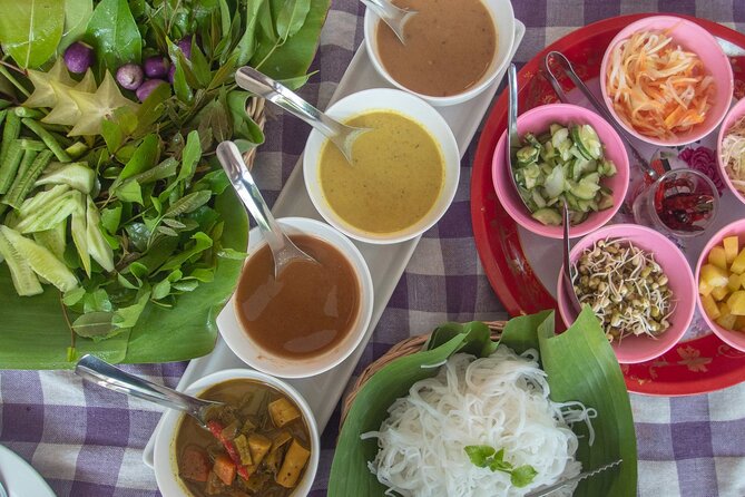 Eat Like a Local Food Tour in Hua Hin - Why this Hua Hin food tour feels different