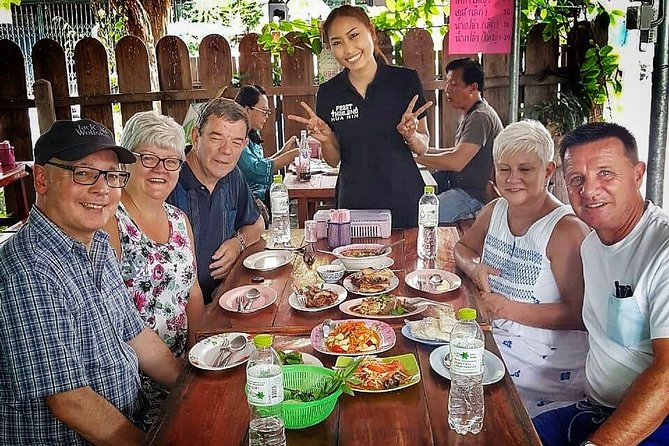 Eat Like a Local Food Tour in Hua Hin - Meeting at Hua Hin Clock Tower