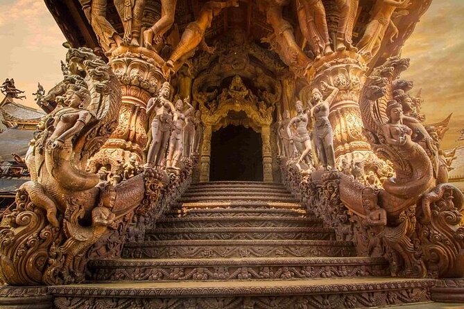 Entry Ticket to the Sanctuary of Truth Pattaya - What to bring and how to manage the visit