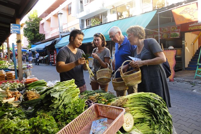 Evening Thai cooking class - Choosing your five-course Thai menu