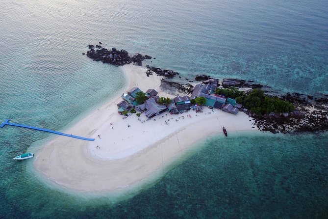 Exclusive Small Group Phi Phi Islands Sunrise or Day Trip - Lunch at Phi Phi Holiday Resort