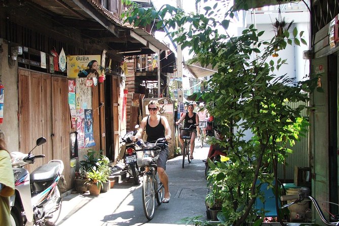 Experience Real Bangkok by Bike - Getting ready for the ride