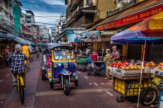 Experience Real Bangkok by Bike - From commercial lanes to everyday neighborhoods
