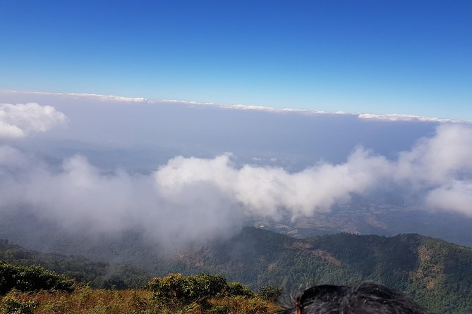 Fantastic! Famous Doi Inthanon National park tour with 2hr trekking - Pha Dok Siew Waterfall and Wachirathan Falls