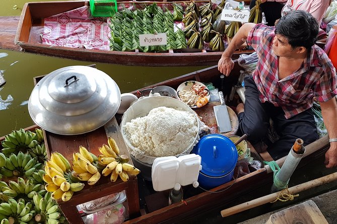 Floating Market Damnoen Saduak and Meklong Railway Market: Half Day Tour - Is $120.81 good value?