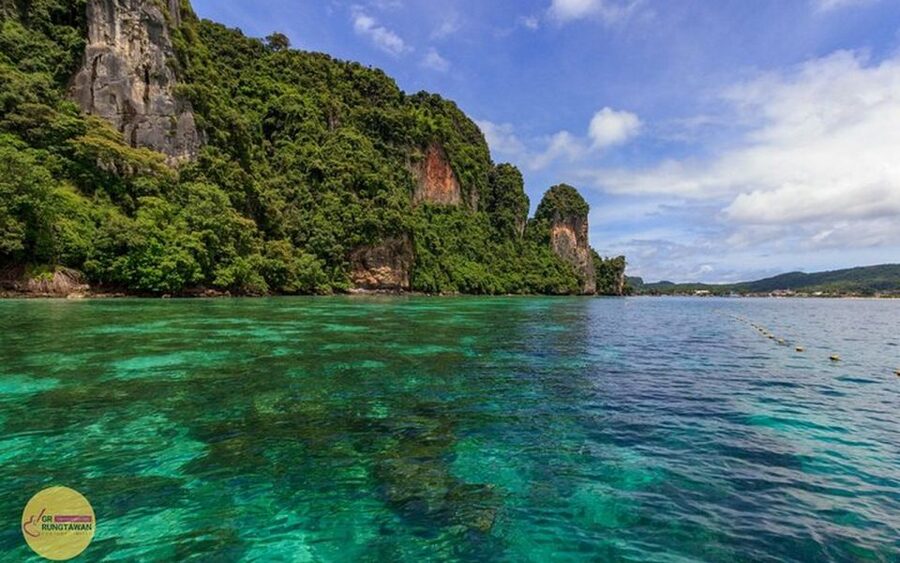 From Ao Nang: Phi Phi Islands Day Tour by Boat with Lunch - The speedboat ride and the pace of the day