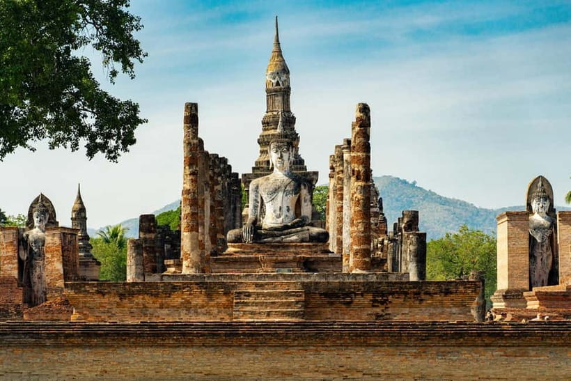 From Bangkok: Ayutthaya Heritage Tour with Sunset Boat Ride - Wat Chaiwatthanaram at the edge of sunset