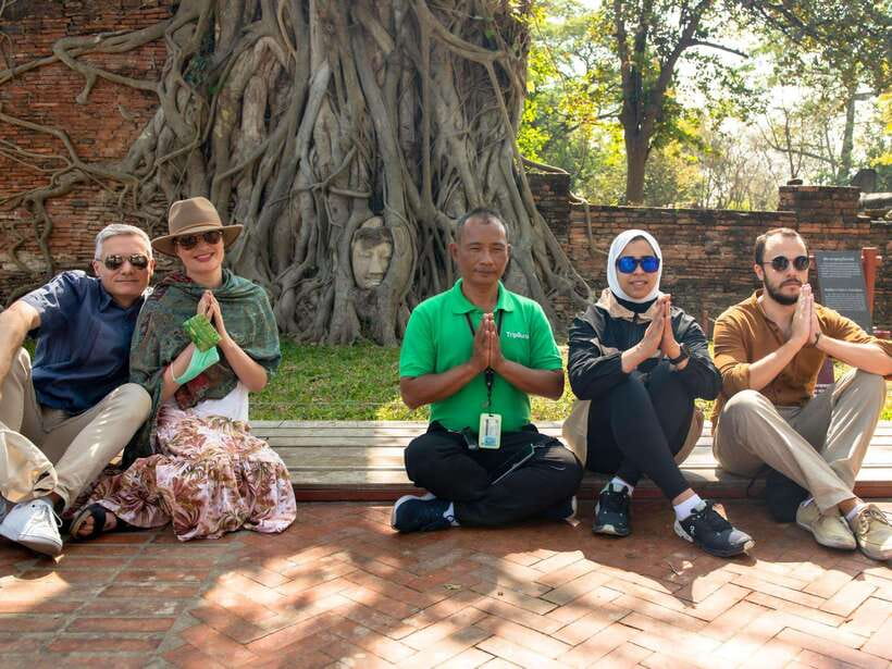 From Bangkok: Ayutthaya Historical Park Guided Day Trip - Lunch at a local restaurant