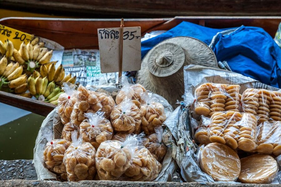 From Bangkok: Damnoen Saduak Floating Market Guided Tour - Why this floating market makes a good Bangkok side trip