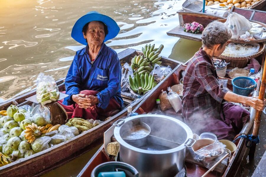 From Bangkok: Damnoen Saduak Floating Market Guided Tour - Is $122 good value?