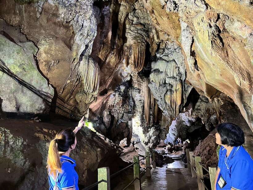 From Chiang Mai: Chiang Dao Cave & 5 Hill Tribe Villages - Meeting the Akha, Meo, Lisu, Palong, and Karen communities