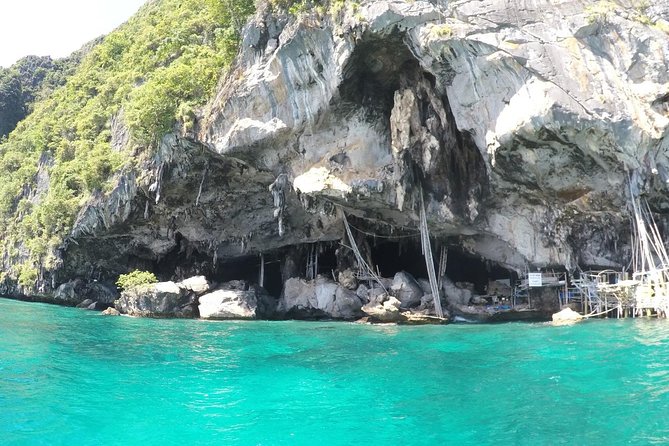 From Khao Lak : Phi Phi Islands Adventure Day Trip with Lunch - Lunch on an island beach