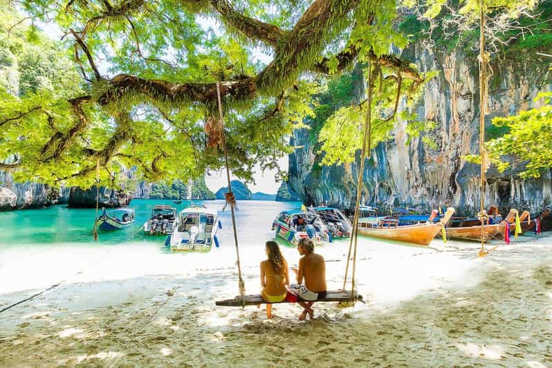 From Krabi: Hong Islands Day Trip by Speedboat with Lunch - Lading Island brings the snorkeling