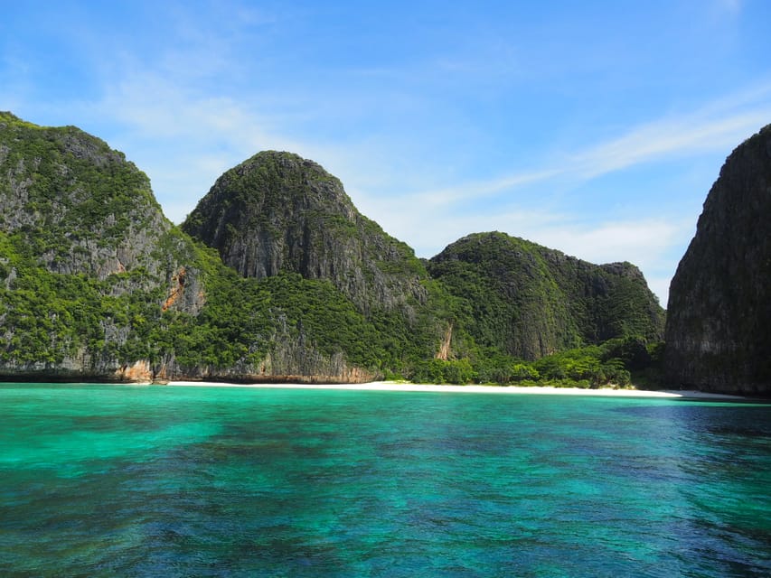 From Krabi: Phi Phi Islands Speedboat Day Tour - Bamboo Island gives you the longest beach break