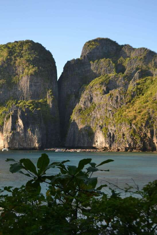 From Phi Phi: Full Day 7 Island Tour by Longtail with Sunset - Pileh Lagoon is the first major swim