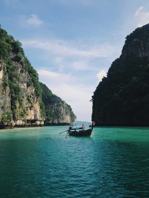From Phi Phi: Maya Bay HalfDay Longtail Boat with Snorkeling - Viking Cave and its limestone drawings