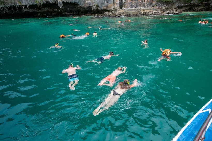 From Phi Phi : Splash & Explore – Half-Day Tour By longtail - What the small group size really means