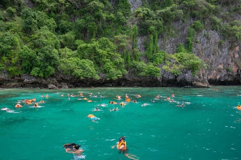 From Phi Phi : Splash & Explore – Half-Day Tour By longtail - Pileh Lagoon brings the first swim