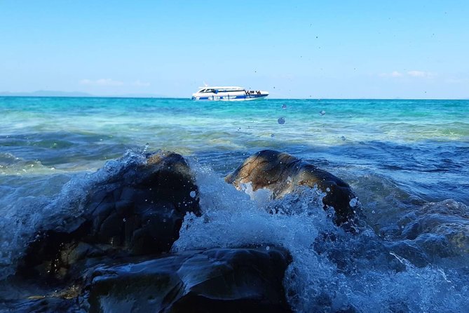From Phi Phi: Sunrise & Beat The Crowds to Maya Bay by Speedboat - Why the 6:00 a.m. departure matters